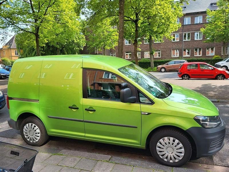 Gebraucht VW Caddy 102 PS (75 kW) 2019 Grün Van / Kleinbus