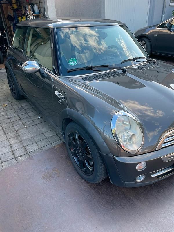 Andere farben Gebraucht 2006 Mini ONE Kleinwagen | 2.850 € - Bild 1/4