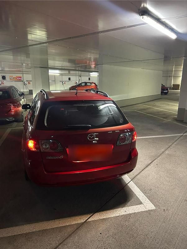 Gebraucht Mazda 6 Inclusive 120 PS (88 kW) 2007 Rot Kombi