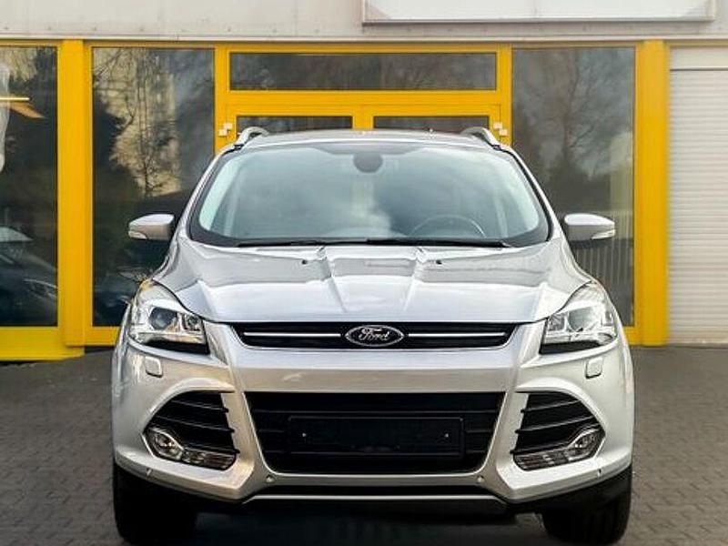 Gebraucht Ford Kuga Titanium 163 PS (119 kW) 2012 Silber SUV