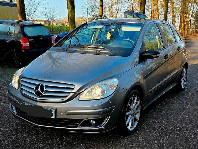 Grün Gebraucht 2007 Mercedes A200 Limousine | 850 € (Guter Preis) - Bild 1/4