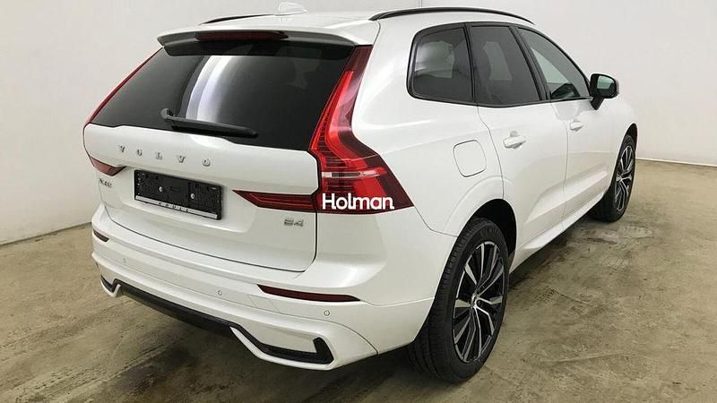 Gebraucht Volvo XC60 Plus 197 PS (144 kW) 2024 Weiß SUV