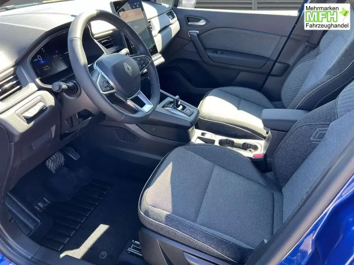 Neu Renault Captur Techno 158 PS (116 kW) 2025 Ironblau + highlandgrau SUV