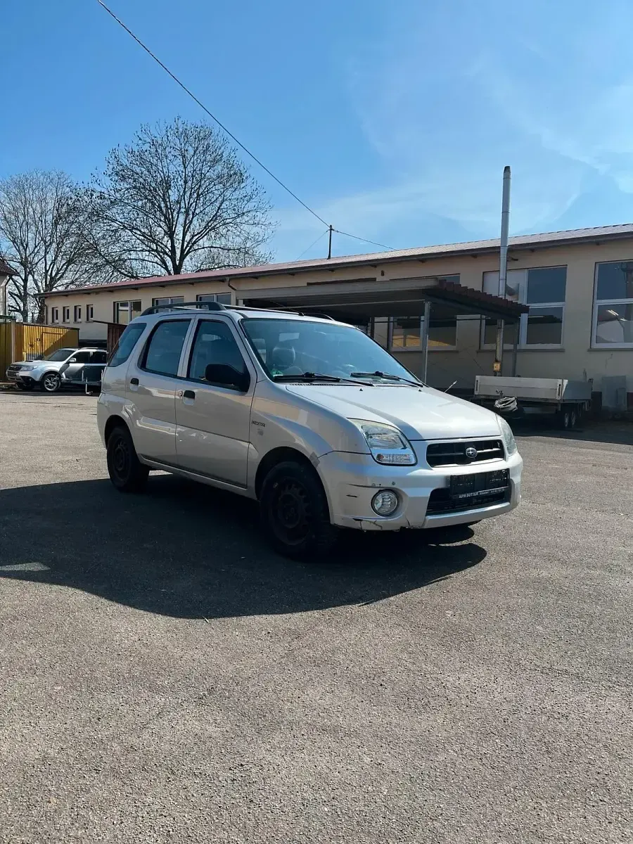 Occasion Subaru Justy 94 ch (69 kW) 2007 Argent Citadine