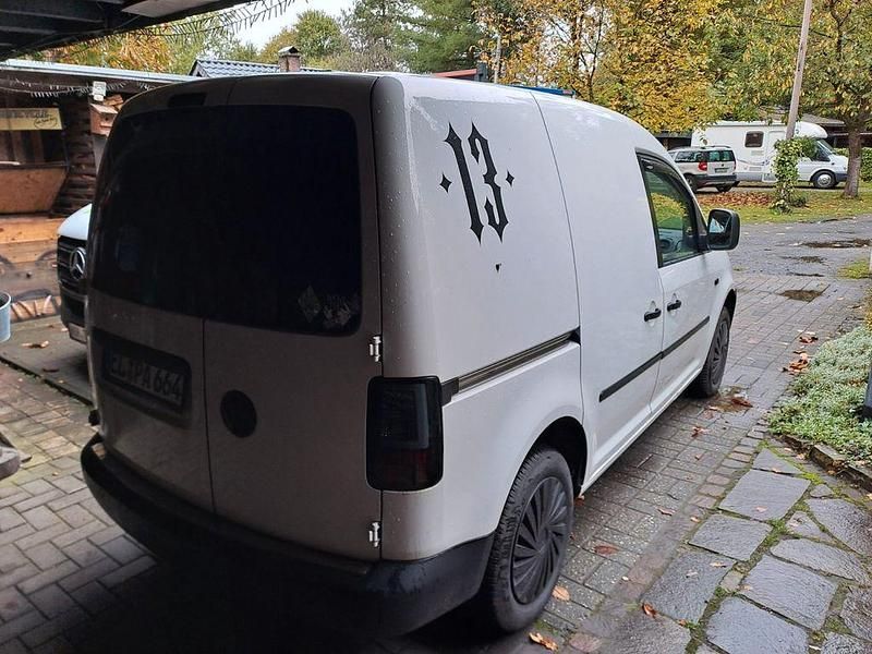 Gebraucht VW Caddy 102 PS (75 kW) 2011 Weiß Van / Kleinbus