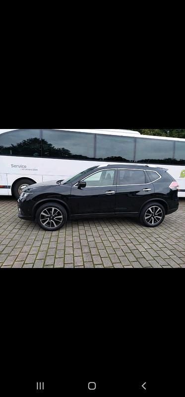Gebraucht Nissan X-Trail Tekna 131 PS (96 kW) 2017 Schwarz SUV