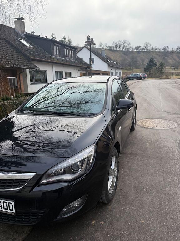 Gebraucht Opel Astra Sport 180 PS (132 kW) 2010 Schwarz Limousine