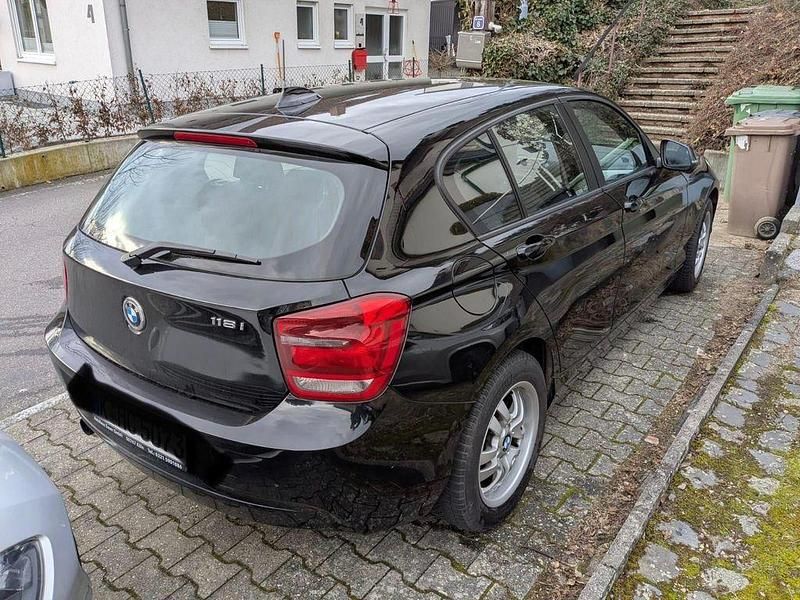 Gebraucht BMW 118 170 PS (125 kW) 2015 Schwarz Kleinwagen