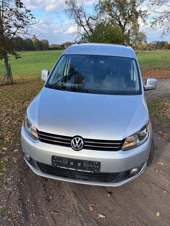 Silber Gebraucht 2012 VW Caddy Comfortline Van / Kleinbus | 6.500 € (Etwas zu teuer) - Bild 1/4