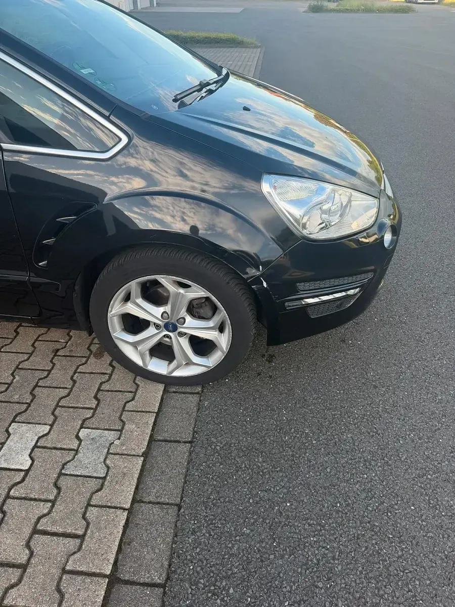 Gebraucht Ford S-MAX Titanium 200 PS (147 kW) 2011 Schwarz Van / Kleinbus