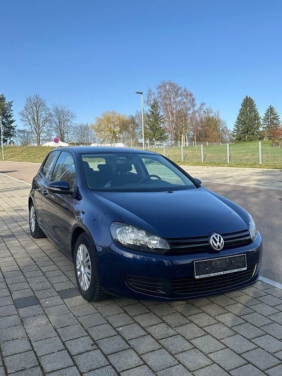 Gebraucht VW Golf VI Trendline 102 PS (75 kW) 2009 Blau Kleinwagen