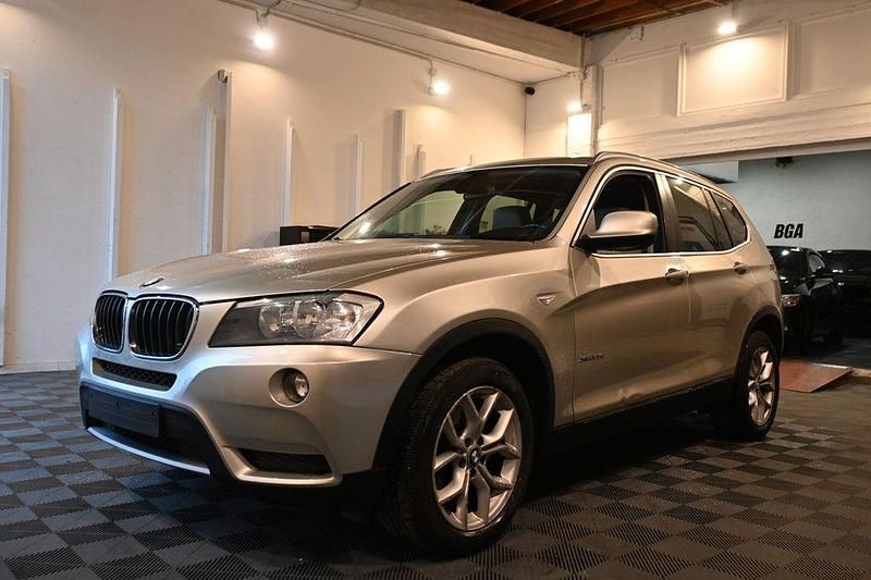 Gebraucht BMW X3 Sport Line 184 PS (135 kW) 2011 Grau SUV