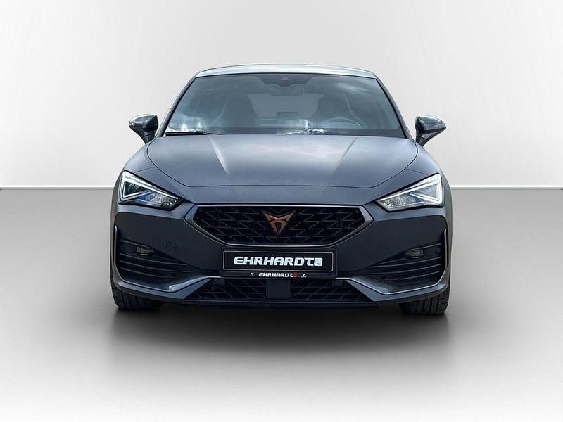 Używany Cupra Leon 245 KM (180 kW) 2022 Szary Sedan/Limuzyna