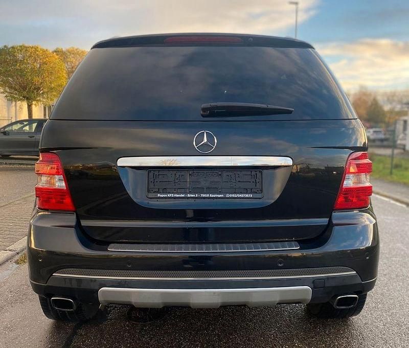 Gebraucht Mercedes ML350 272 PS (200 kW) 2005 Schwarz SUV