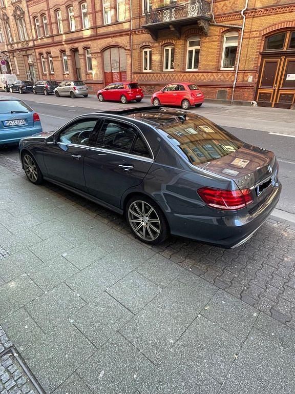 Gebraucht Mercedes E350 252 PS (185 kW) 2014 Grau Limousine