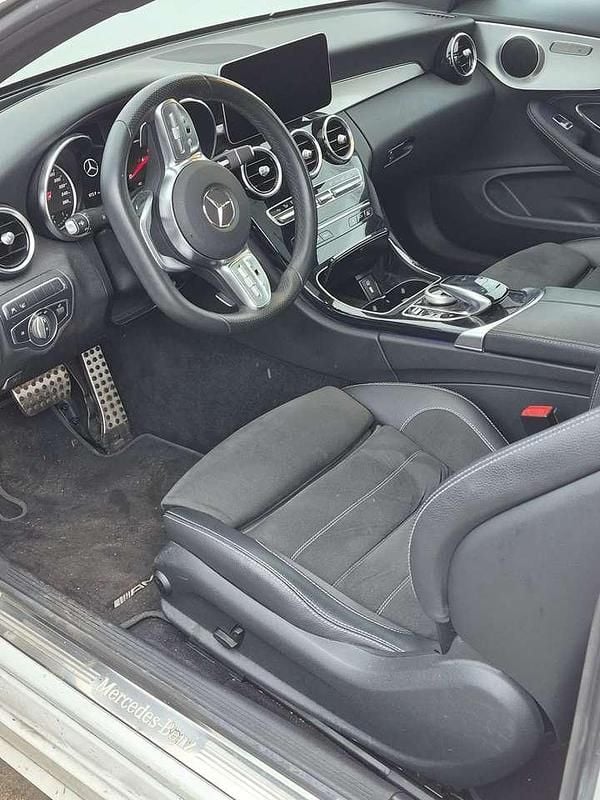 Gebraucht Mercedes C180 AMG line 156 PS (114 kW) 2019 Coupé