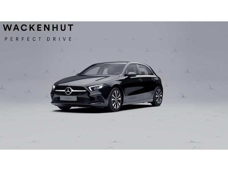 Schwarz Gebraucht 2021 Mercedes A250 Business Limousine | 24.900 € (Fairer Preis) - Bild 1/3