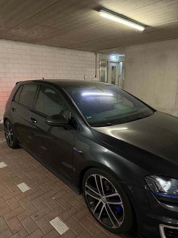 Gebraucht VW Golf VII GTE 300 PS (220 kW) 2015 Grau Kleinwagen