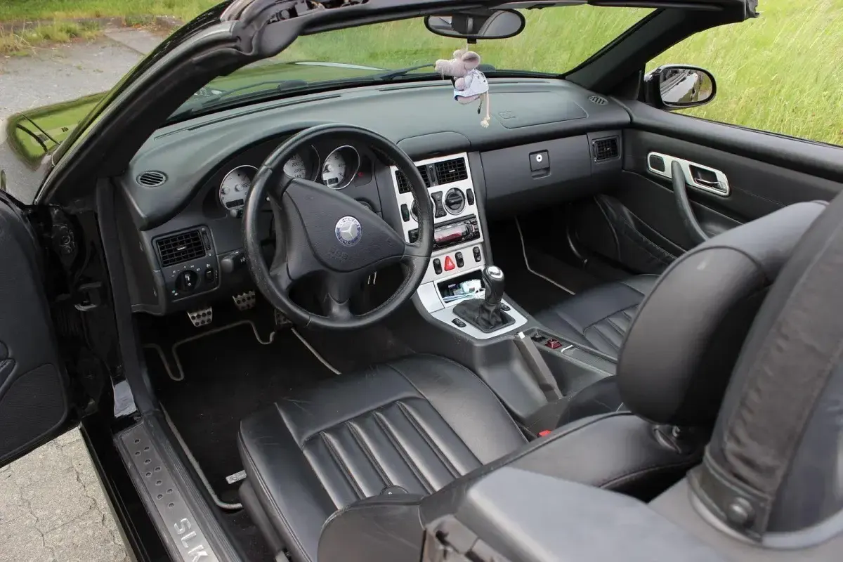 Gebraucht Mercedes SLK200 Edition 163 PS (119 kW) 2003 Schwarz Cabrio