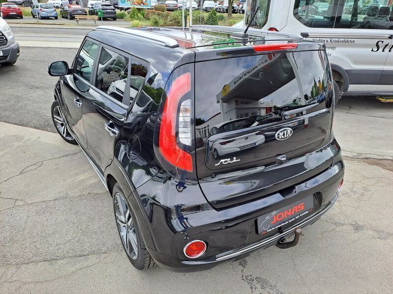 Gebraucht Kia Soul Spirit 132 PS (97 kW) 2017 Schwarz SUV