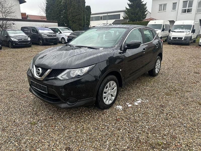 Schwarz Gebraucht 2015 Nissan Qashqai Acenta SUV | 7.800 € (Superpreis) - Bild 1/4
