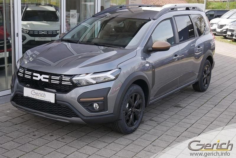 Neu Dacia Jogger Extreme 141 PS (103 kW) 2025 Grau Van / Kleinbus