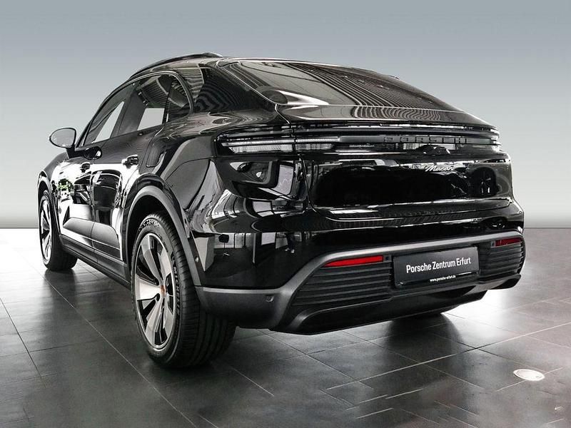 Neu Porsche Macan 4 Electric 264 kW (360 PS) 2026 Schwarz SUV