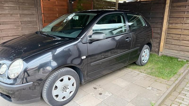 Gebraucht VW Polo 95 PS (69 kW) 2004 Schwarz Kleinwagen