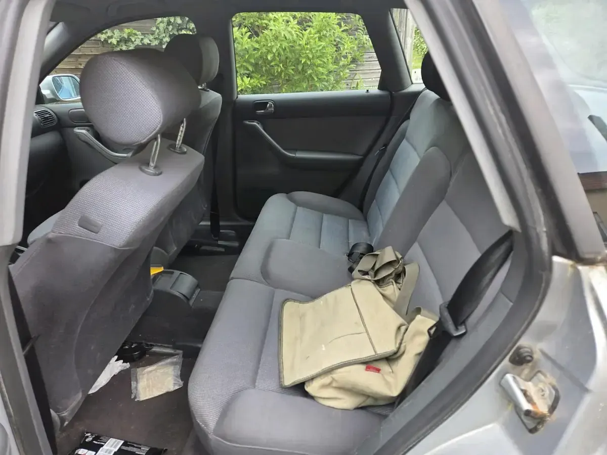 Gebraucht Audi A3 105 PS (77 kW) 1999 Silber Kleinwagen