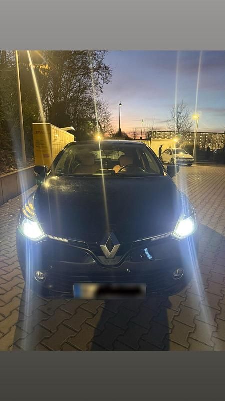 Gebraucht Renault Clio IV 66 PS (48 kW) 2016 Schwarz Kleinwagen