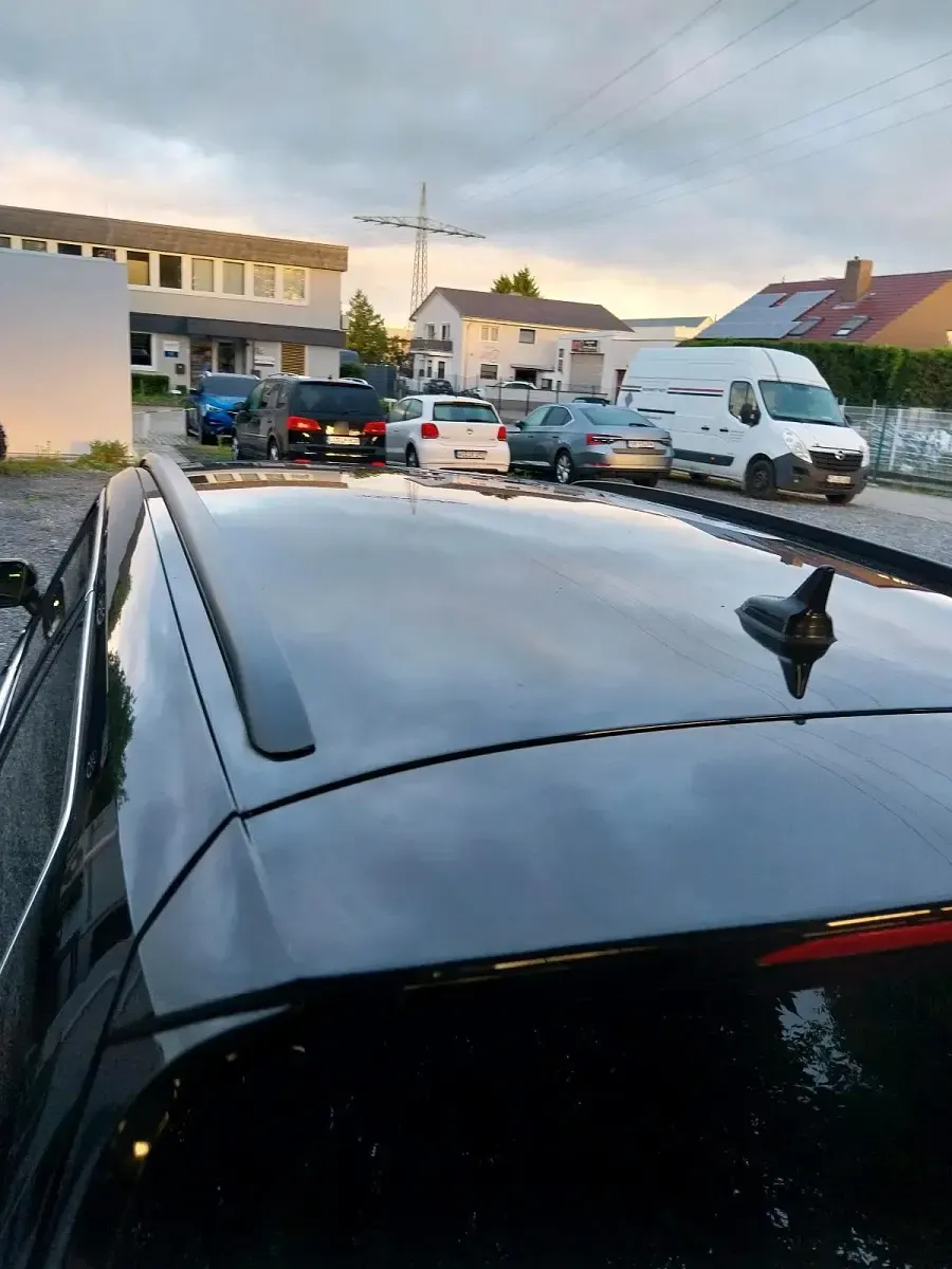 Gebraucht VW Passat 150 PS (110 kW) 2023 Schwarz Kombi