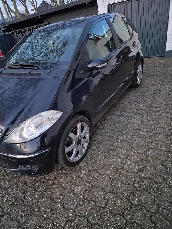 Schwarz Gebraucht 2007 Mercedes A200 Van / Kleinbus | 1.800 € (Superpreis) - Bild 1/4