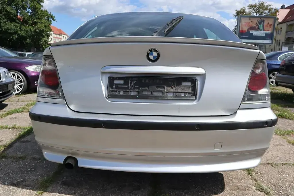 Gebraucht BMW 318 Compact 143 PS (105 kW) 2003 Silber Kleinwagen