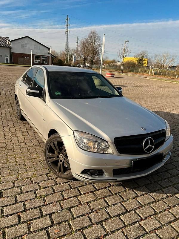 Gebraucht Mercedes 320 245 PS (180 kW) 2009 Silber Limousine
