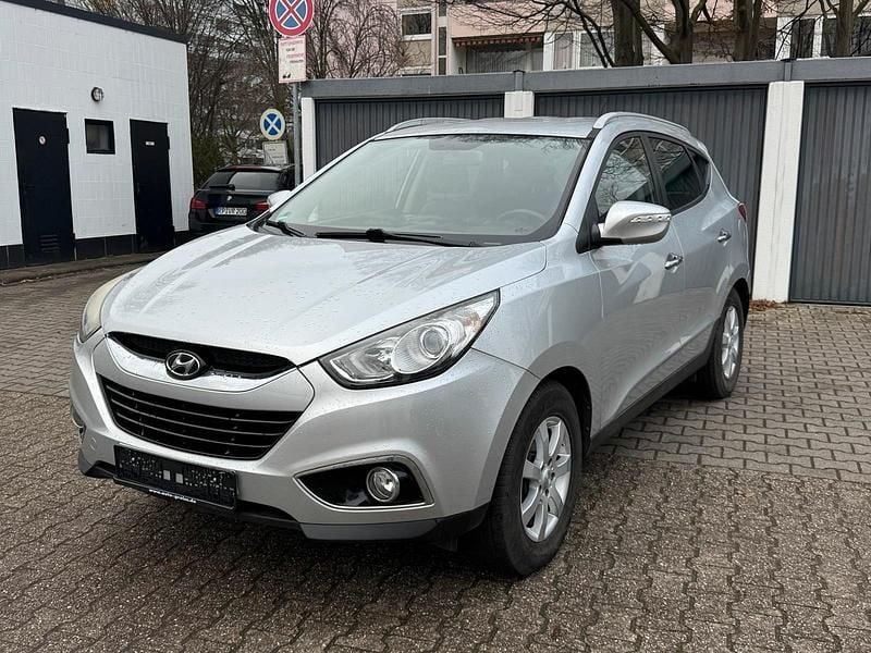 Gebraucht Hyundai ix35 184 PS (135 kW) 2012 Silber SUV