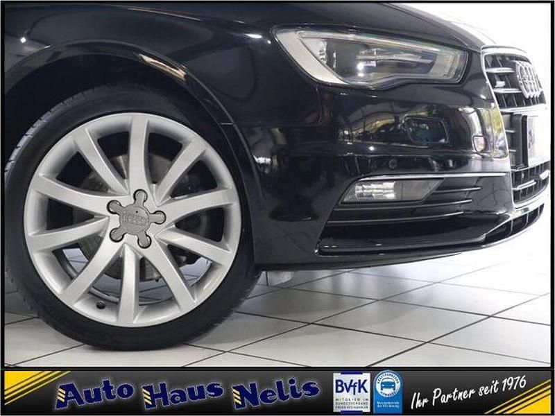 Gebraucht Audi A3 Ambiente 183 PS (134 kW) 2015 Schwarz Cabrio