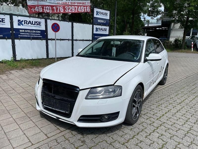 Gebraucht Audi A3 Attraction 90 PS (66 kW) 2010 Kleinwagen