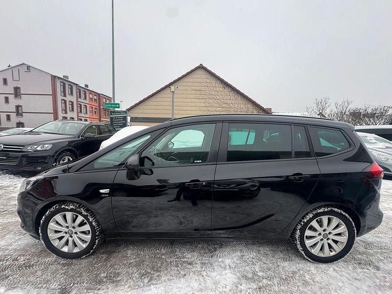 Gebraucht Opel Zafira Active 170 PS (125 kW) 2017 Schwarz Van / Kleinbus