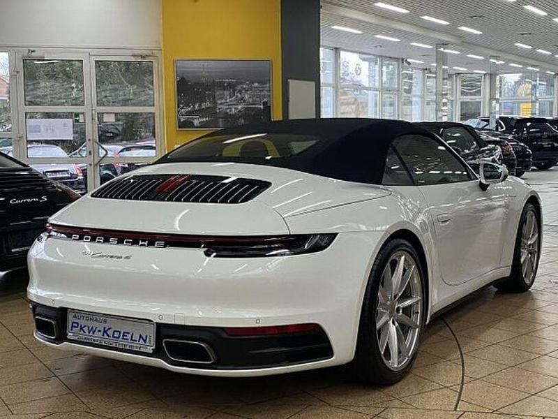 Gebraucht Porsche 992 385 PS (283 kW) 2020 Weiß Cabrio