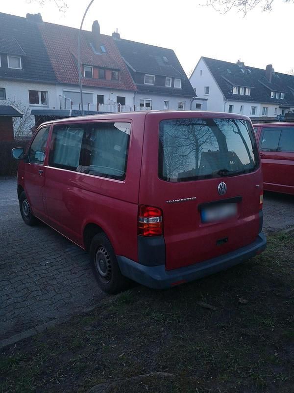 Gebraucht VW Transporter 102 PS (75 kW) 2006 Rot Van