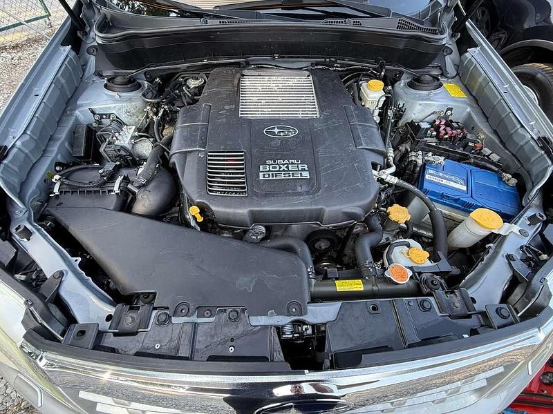 Gebraucht Subaru Forester 147 PS (108 kW) 2012 Grau SUV