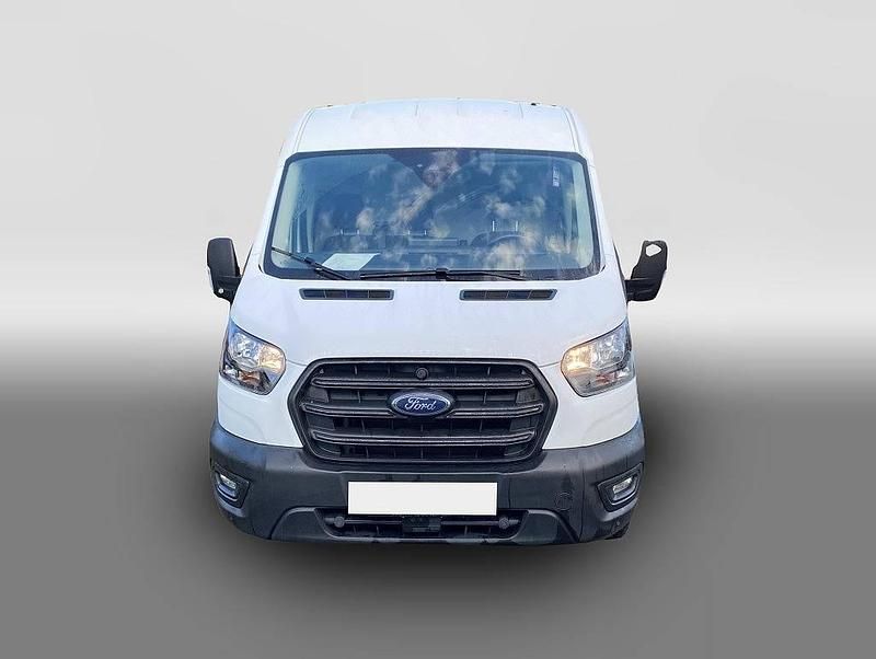 Gebraucht Ford Transit Trend 131 PS (96 kW) 2023 Weiß Van / Kleinbus