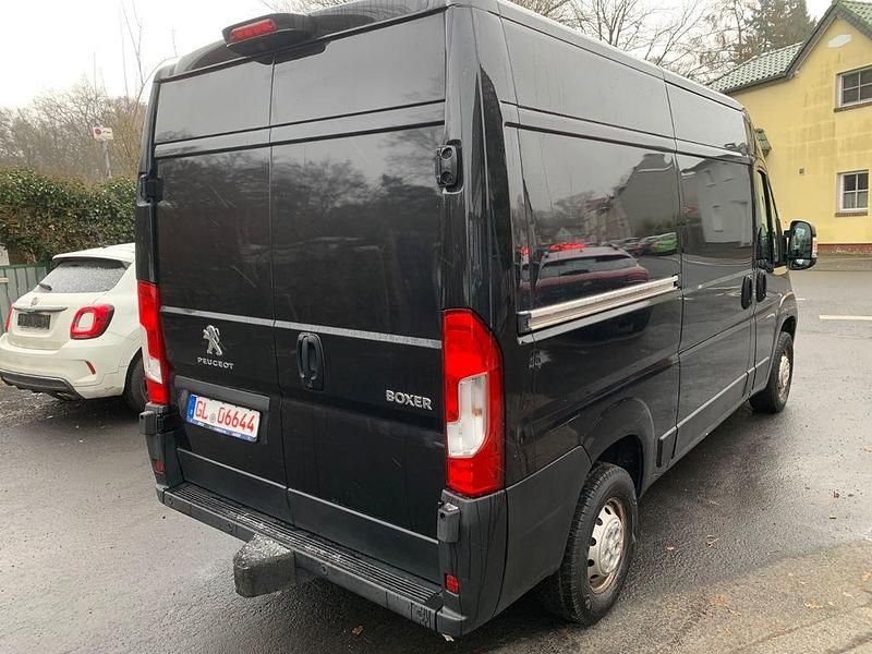 Gebraucht Peugeot Boxer Premium 140 PS (102 kW) 2020 Grau Van
