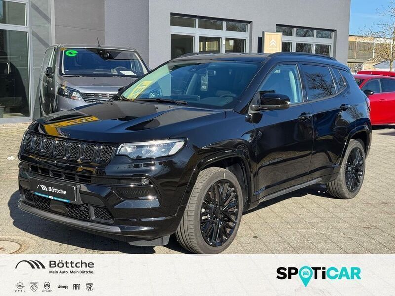 Black clear coat Gebraucht 2023 Jeep Compass SUV | 26.950 € (Guter Preis) - Bild 1/4