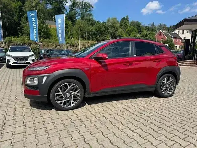 Gebraucht Hyundai Kona Advantage 141 PS (103 kW) 2020 Pulse red / mic SUV