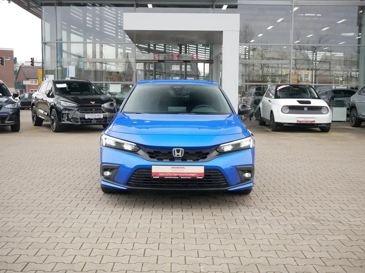 Gebraucht Honda Civic Hybrid 184 PS (135 kW) 2023 Prem crystal blue m Limousine