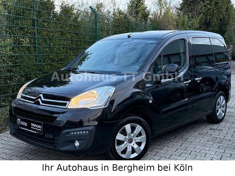 Schwarz Gebraucht 2017 Citroën Berlingo Shine Van / Kleinbus | 10.799 € (Teuer) - Bild 1/4