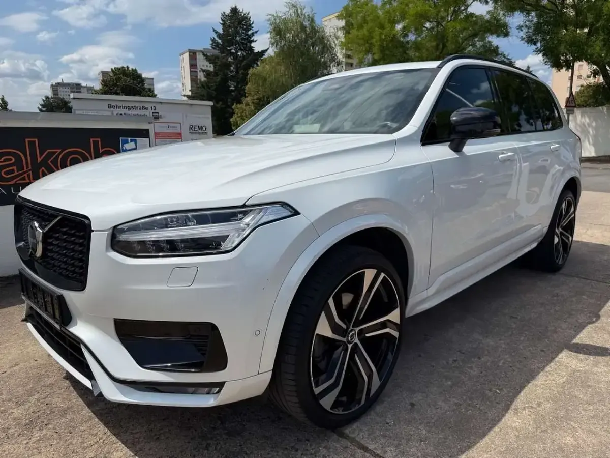 Gebraucht Volvo XC90 Plus 235 PS (172 kW) 2023 Crystal white SUV