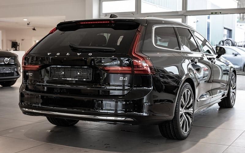 Gebraucht Volvo V90 Plus 197 PS (144 kW) 2024 Schwarz Kombi