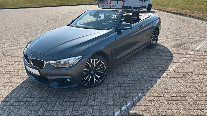 Grau Gebraucht 2016 BMW 435 M Sport Cabrio | 24.500 € - Bild 1/4